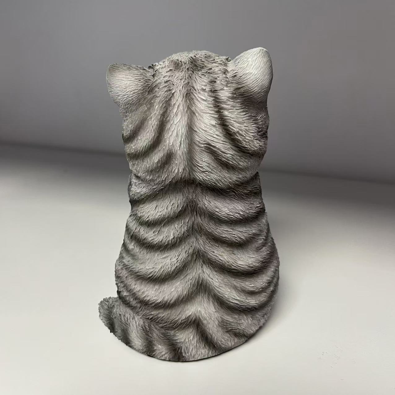 Cat desktop ornaments